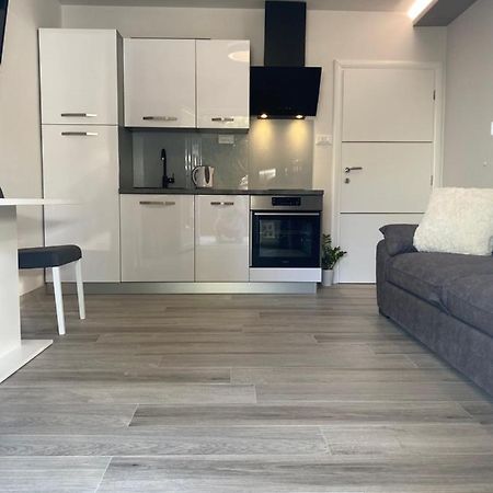 Apartment Bono Baška Voda Buitenkant foto
